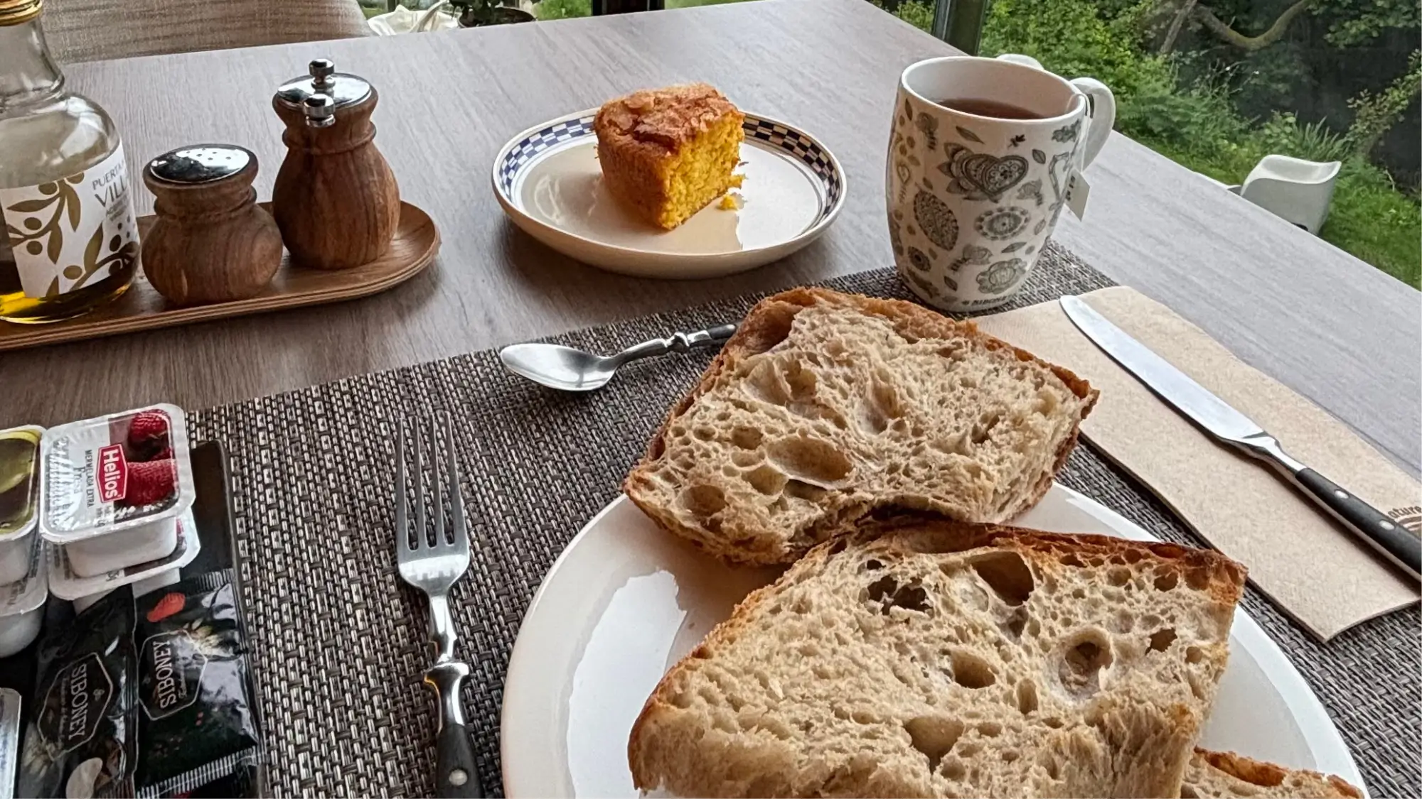 Yoga Retreat Jakobsweg Fisterra Pilgerfrühstück